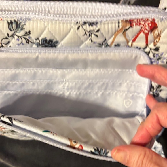 Vera Bradley Floral Quilted mistletoe Crossbody Bag Set - Picture 4 of 7